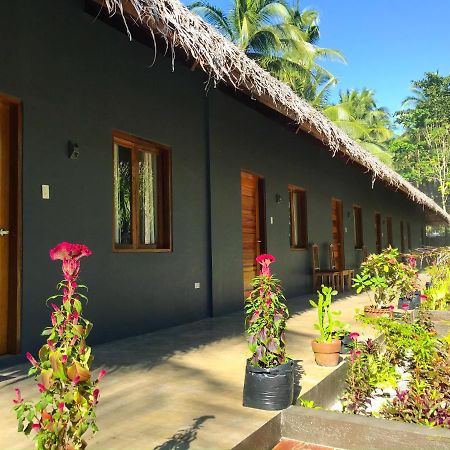 Bayud Boutique Resort General Luna  Luaran gambar